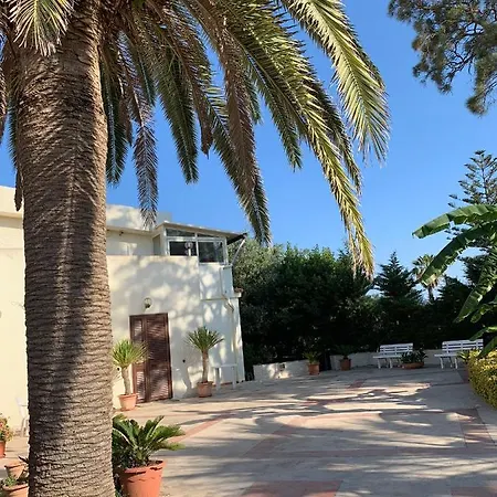 Cuba Alloggi Per Turismo Appartamento Fontane Bianche