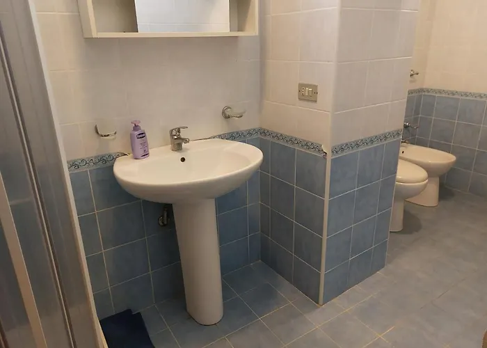 Cuba Alloggi Per Turismo * 冯塔尼比安奇